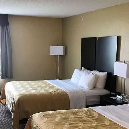 Quality Inn&Suites Mendota near I-39 Esterno foto