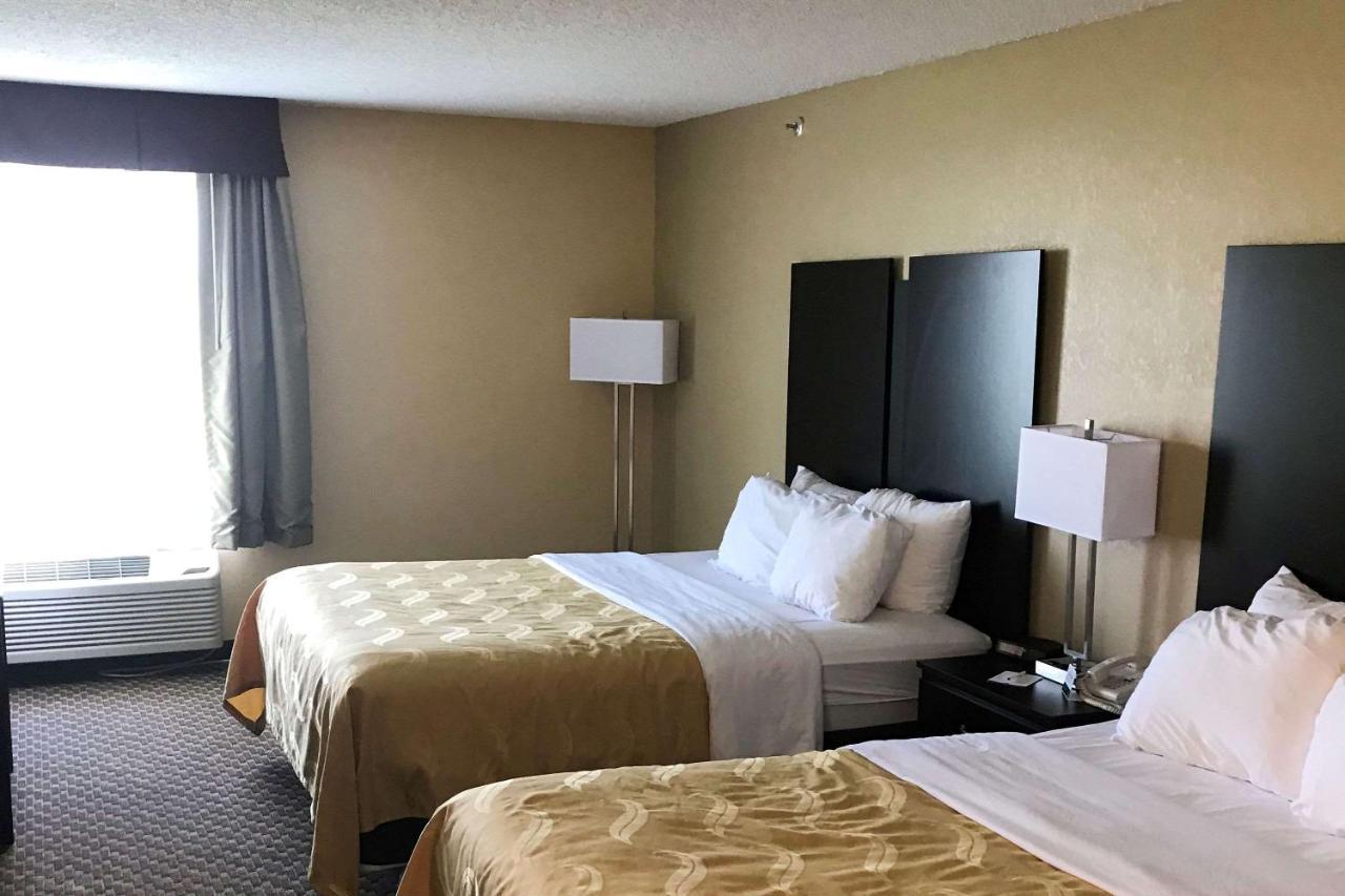 Quality Inn&Suites Mendota near I-39 Esterno foto