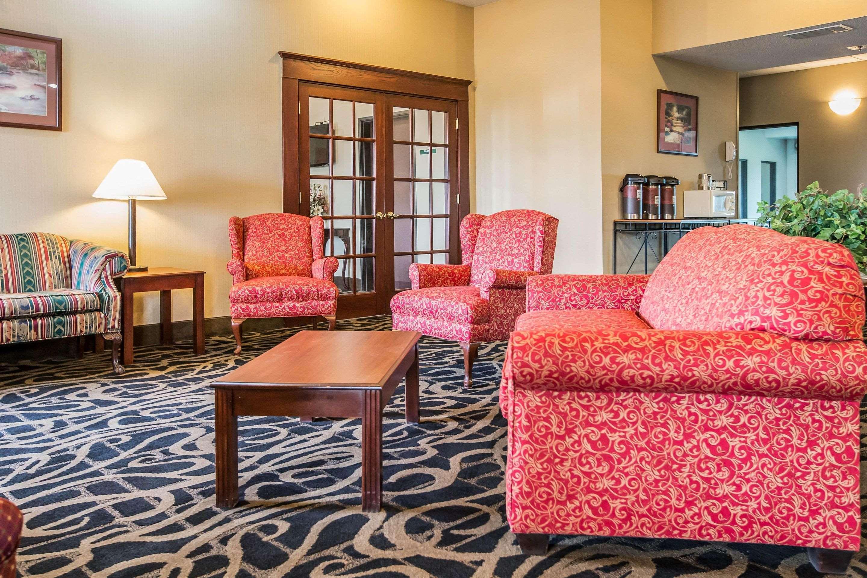 Quality Inn&Suites Mendota near I-39 Esterno foto