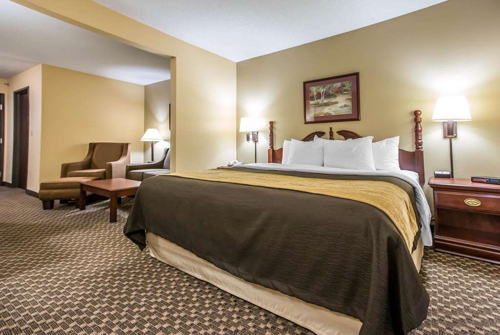 Quality Inn&Suites Mendota near I-39 Camera foto